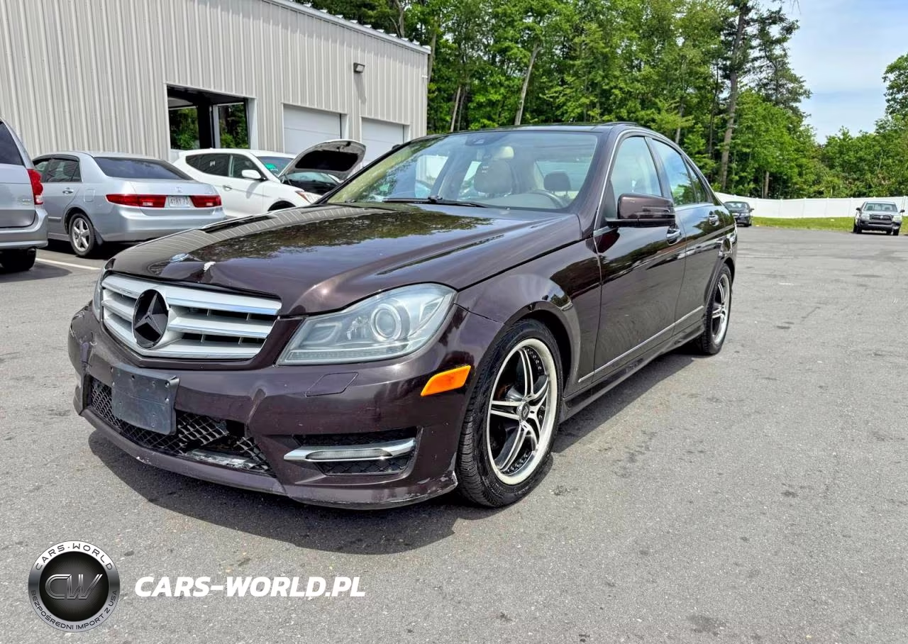 2012 Mercedes-Benz C 300 4Matic
