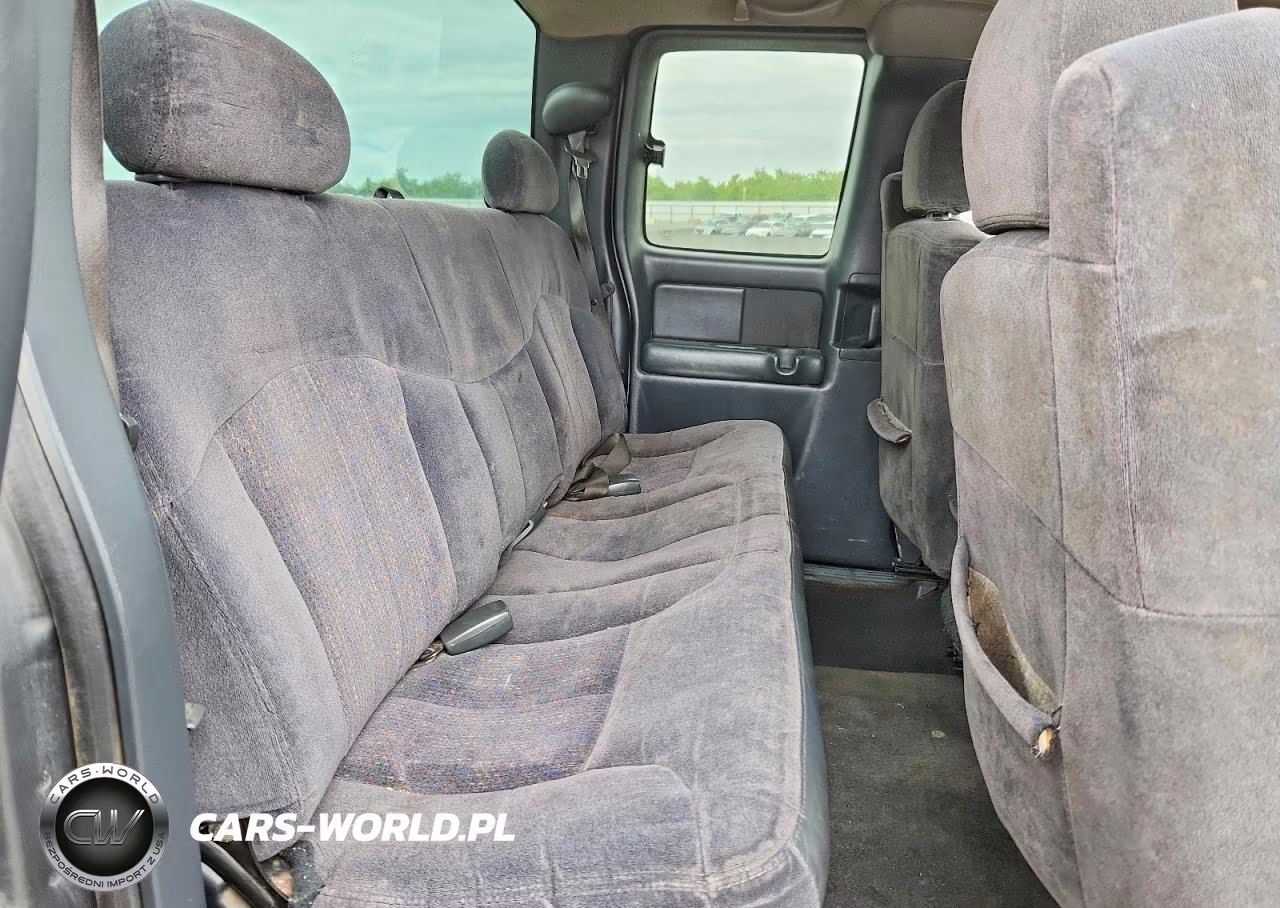 2001 Chevrolet Silverado C1500 VIN:2GCEC19T611137868 - 10