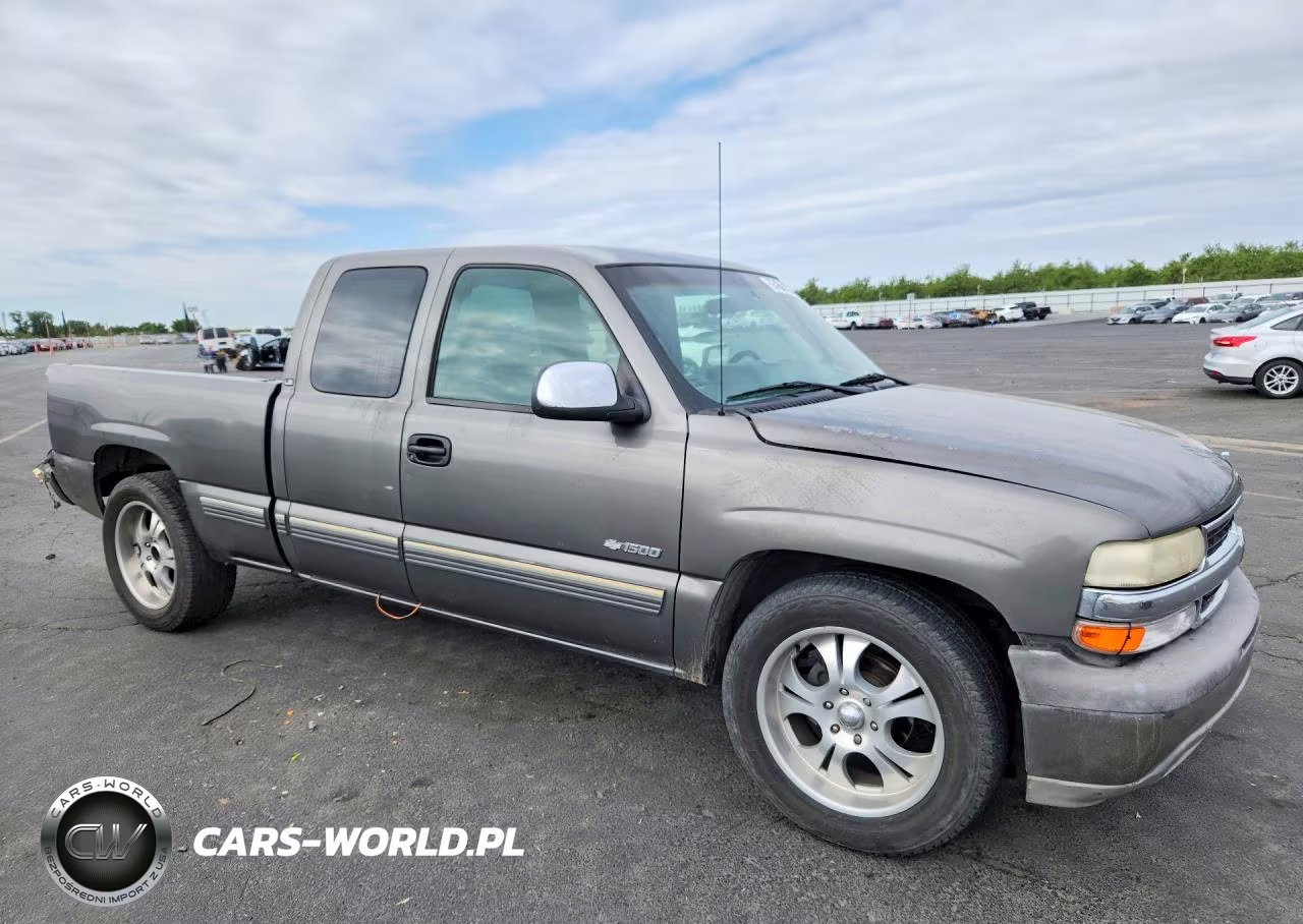 2001 Chevrolet Silverado C1500 VIN:2GCEC19T611137868 - 4