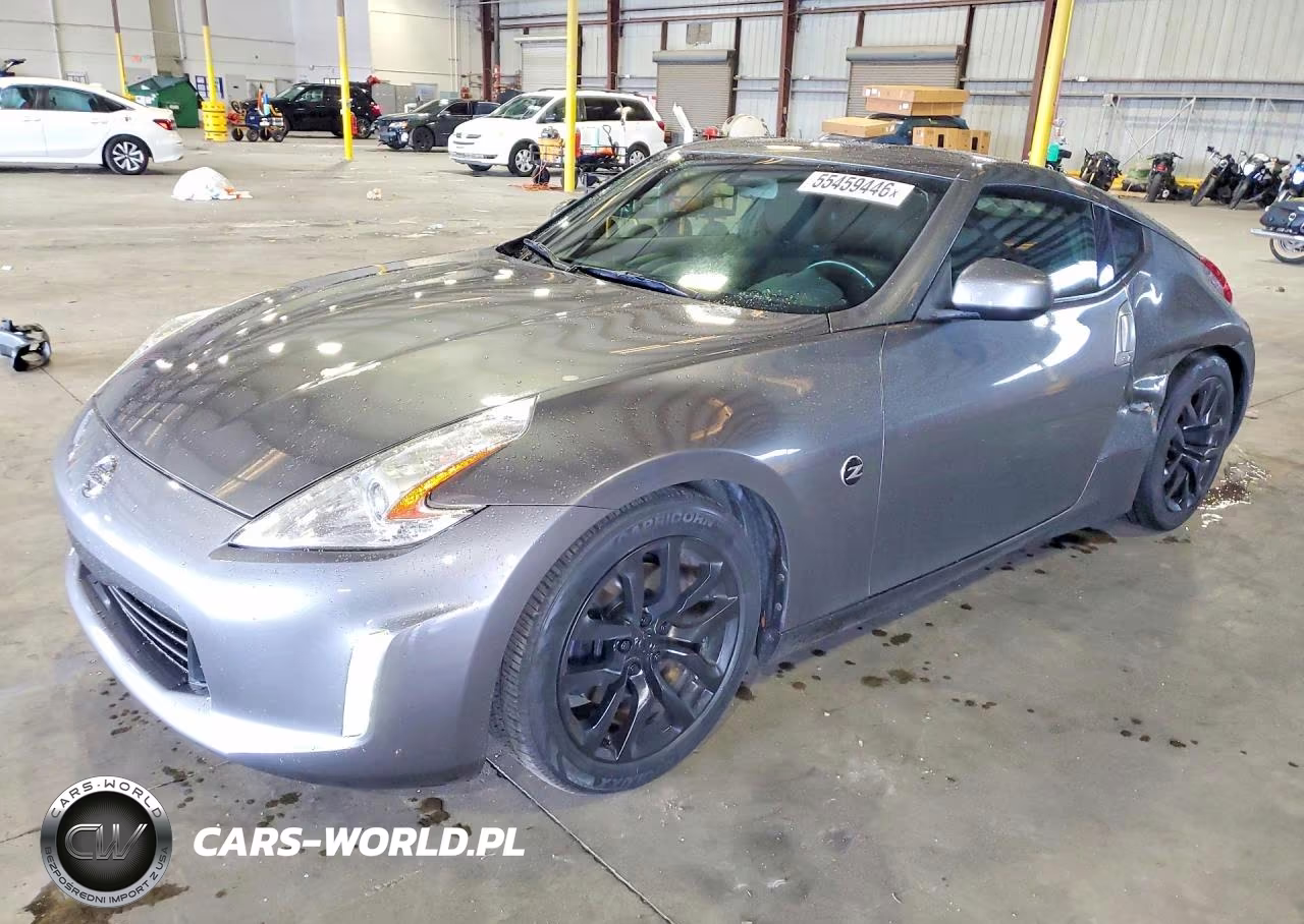2015 Nissan 370Z Base – zdjęcie 1 z 12