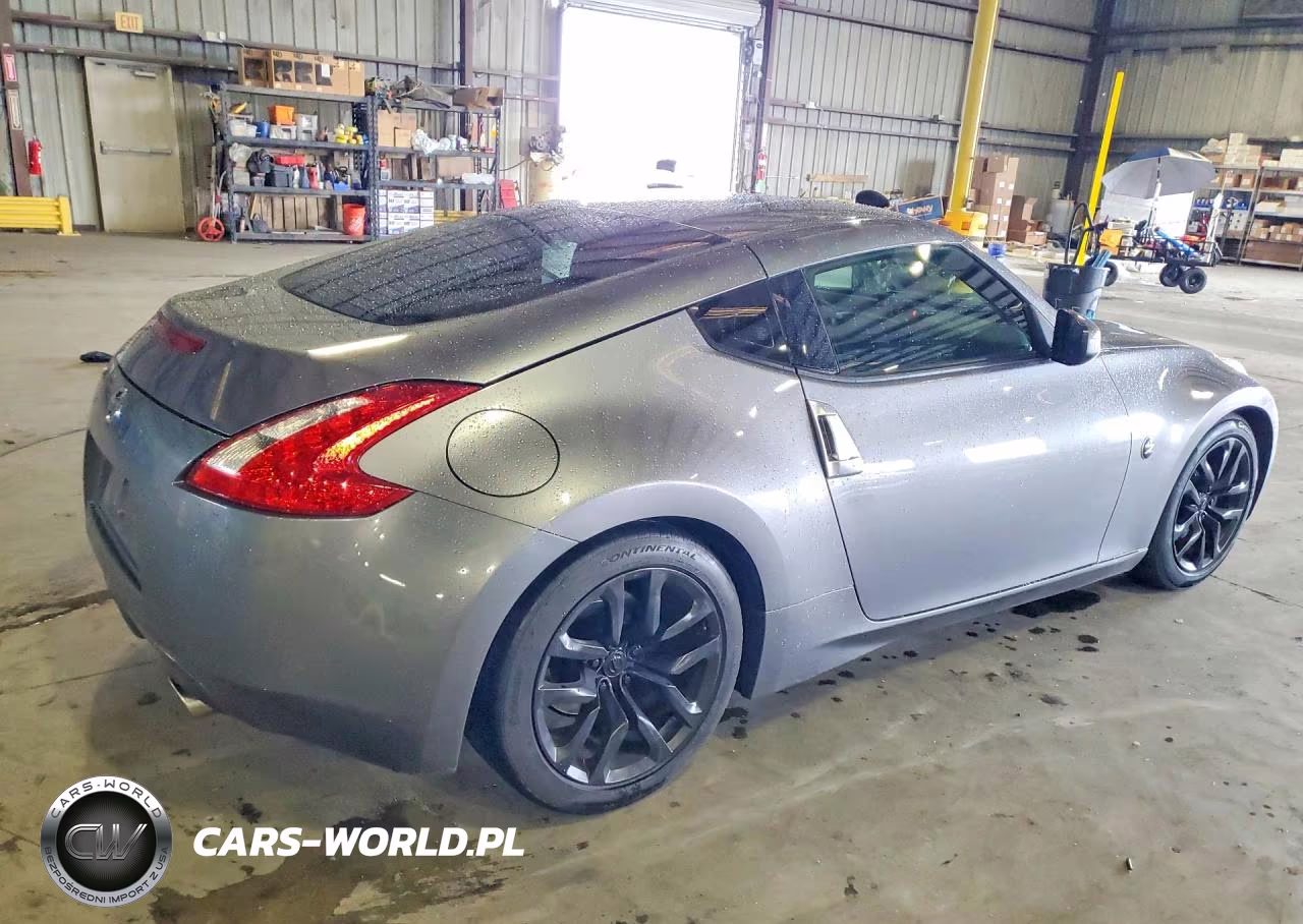2015 Nissan 370Z Base VIN:JN1AZ4EH7FM443976 - 3