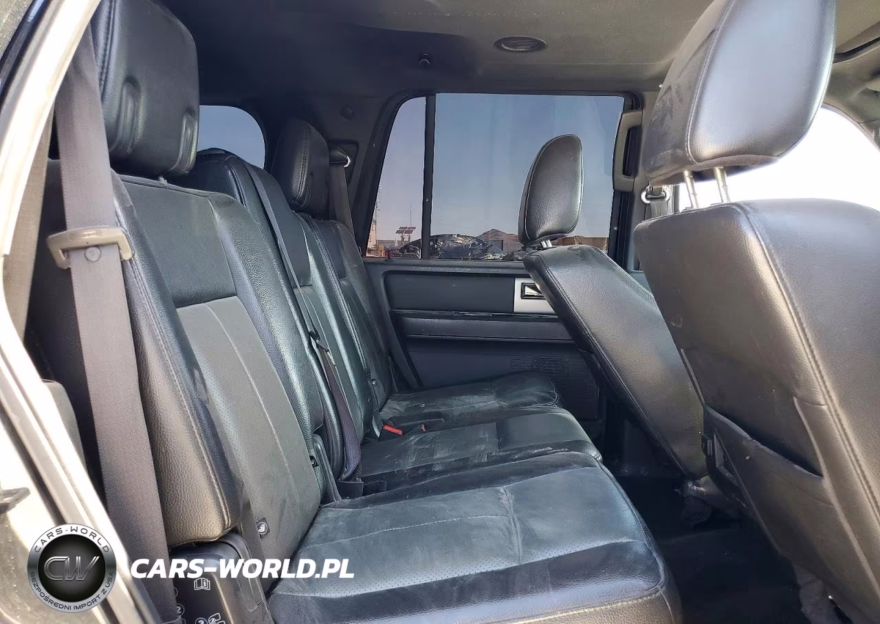 2011 Ford Expedition Xlt VIN:1FMJU1H58BEF41300 - 10