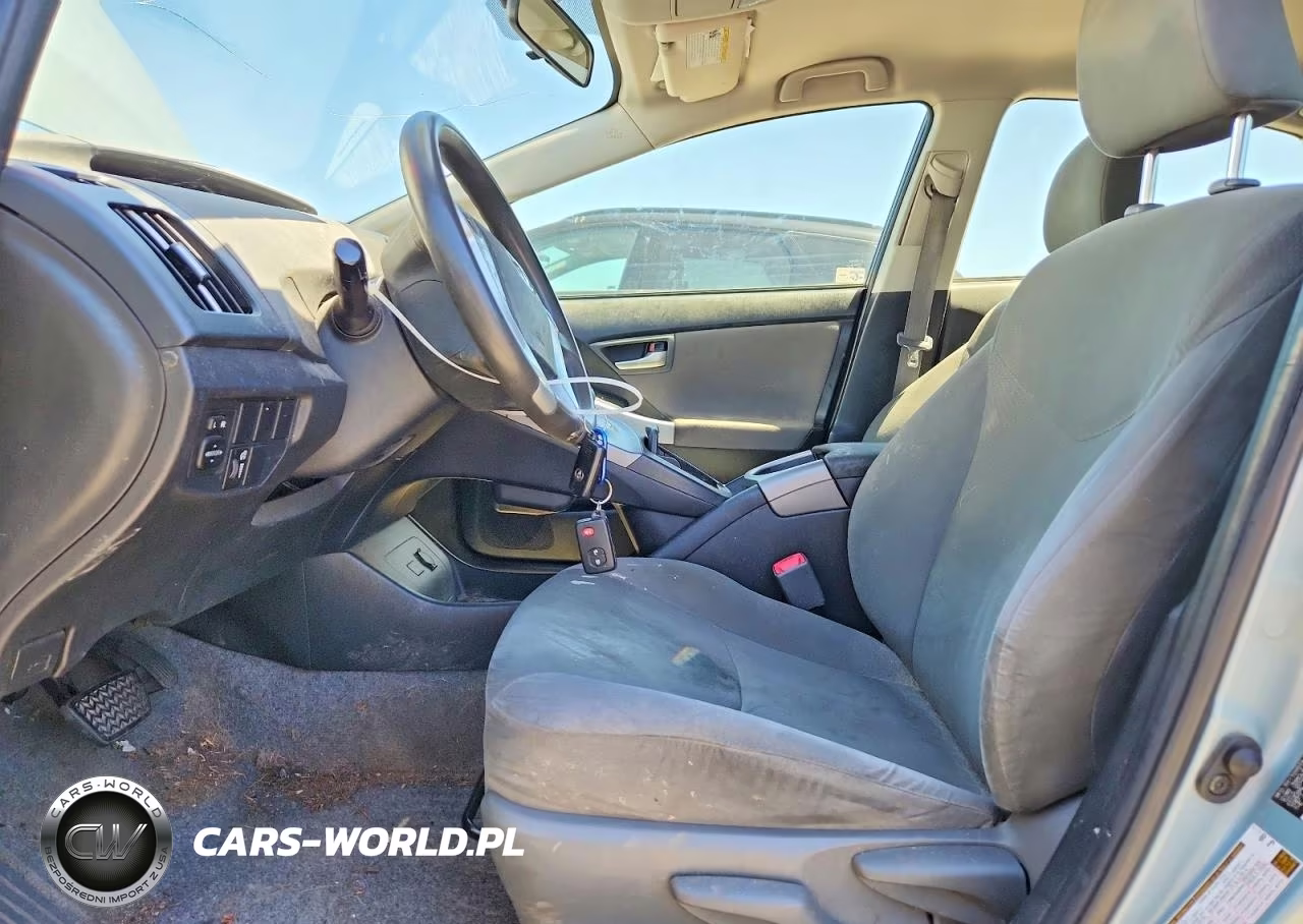 2012 Toyota Prius Two VIN:JTDKN3DU5C1502879 - 7
