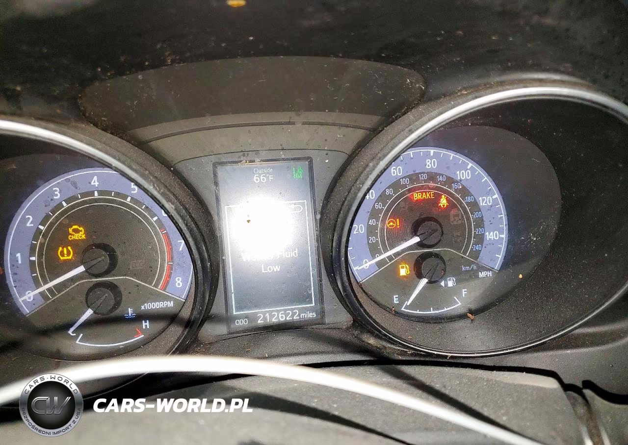 2018 Toyota Corolla Im Base VIN:JTNKARJE5JJ563900 - 9