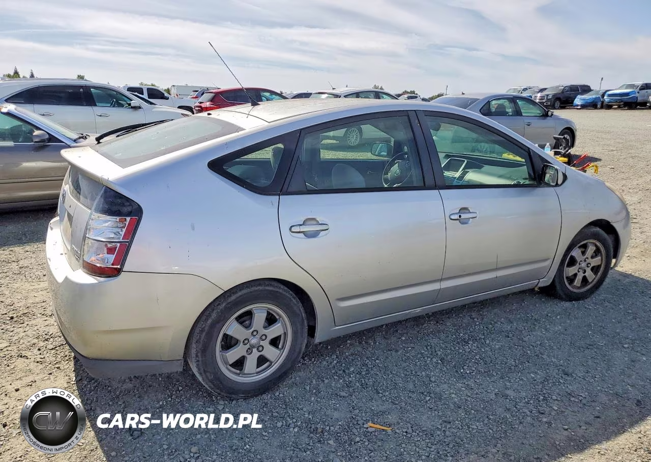 2005 Toyota Prius Base VIN:JTDKB20U157048252 - 3
