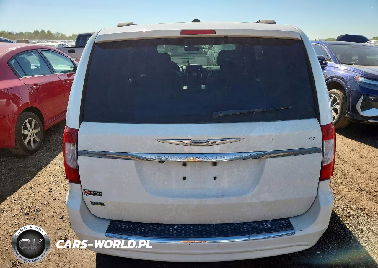2013 Chrysler Town & Country Touring VIN:2C4RC1BG1DR529404 - 6