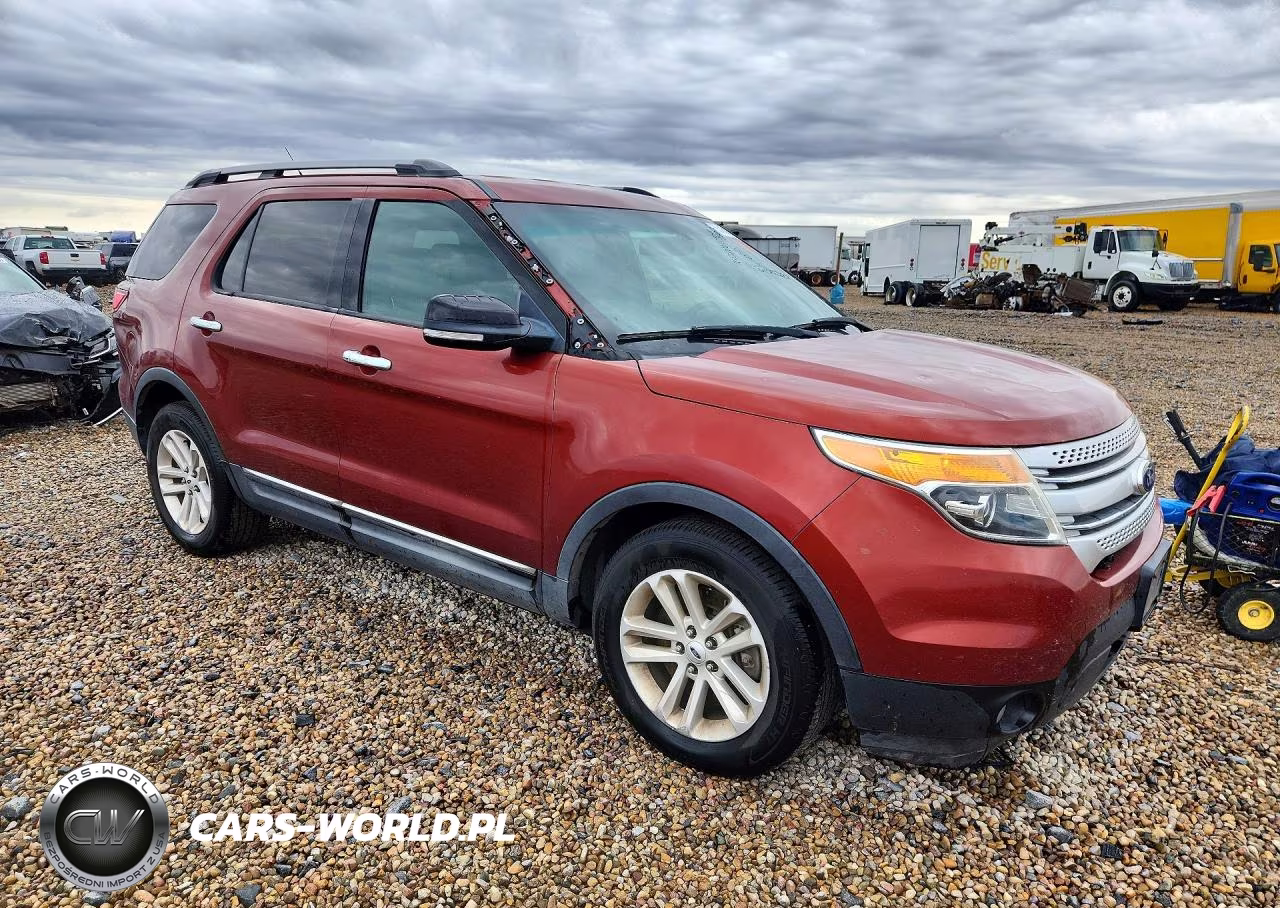 2014 Ford Explorer Xlt VIN:1FM5K7D81EGA85627 - 4