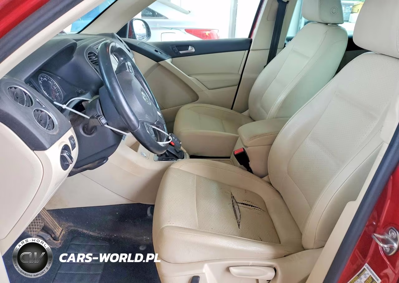 2015 Volkswagen Tiguan S VIN:WVGBV7AX8FW003910 - 7