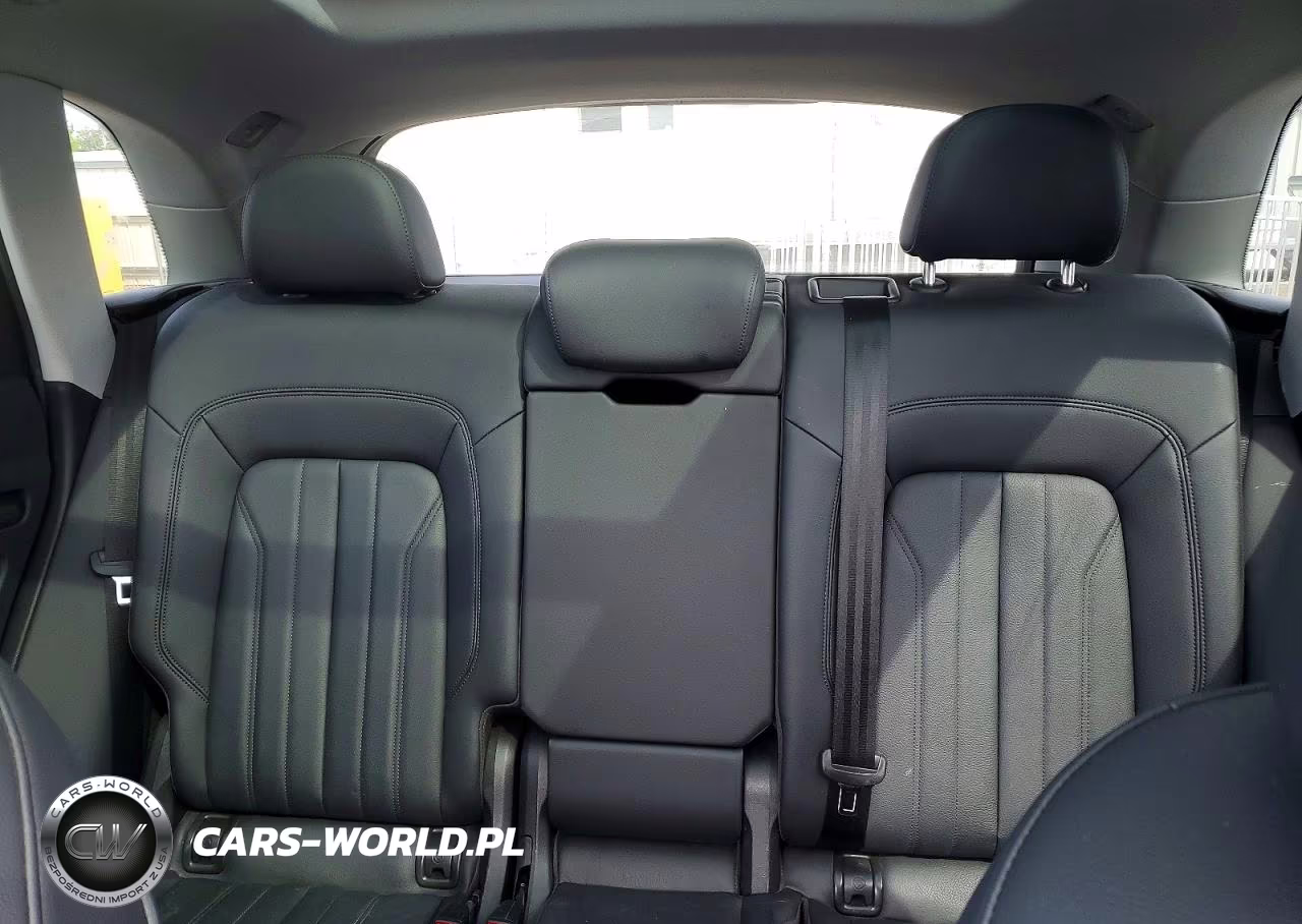 2019 Audi Q5 Premium Plus VIN:WA1BNAFY5K2040492 - 10
