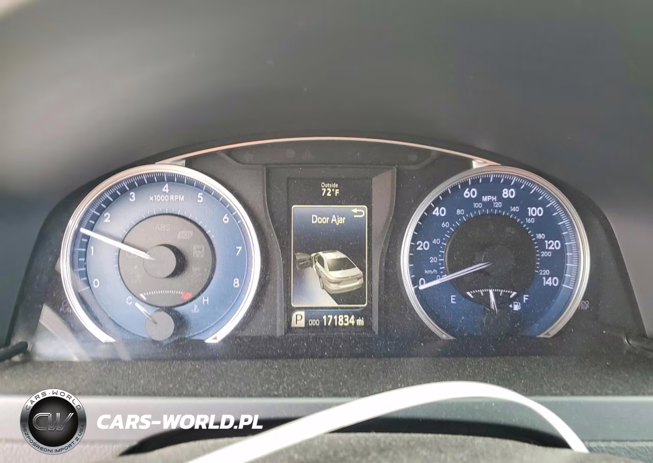 2016 Toyota Camry Le VIN:4T4BF1FK1GR577212 - 9