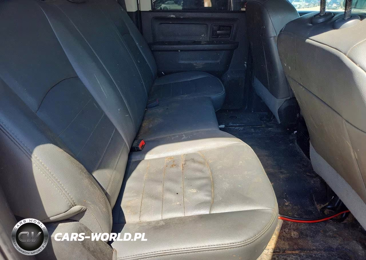 2018 Ram 2500 St VIN:3C6UR5CL7JG347324 - 10