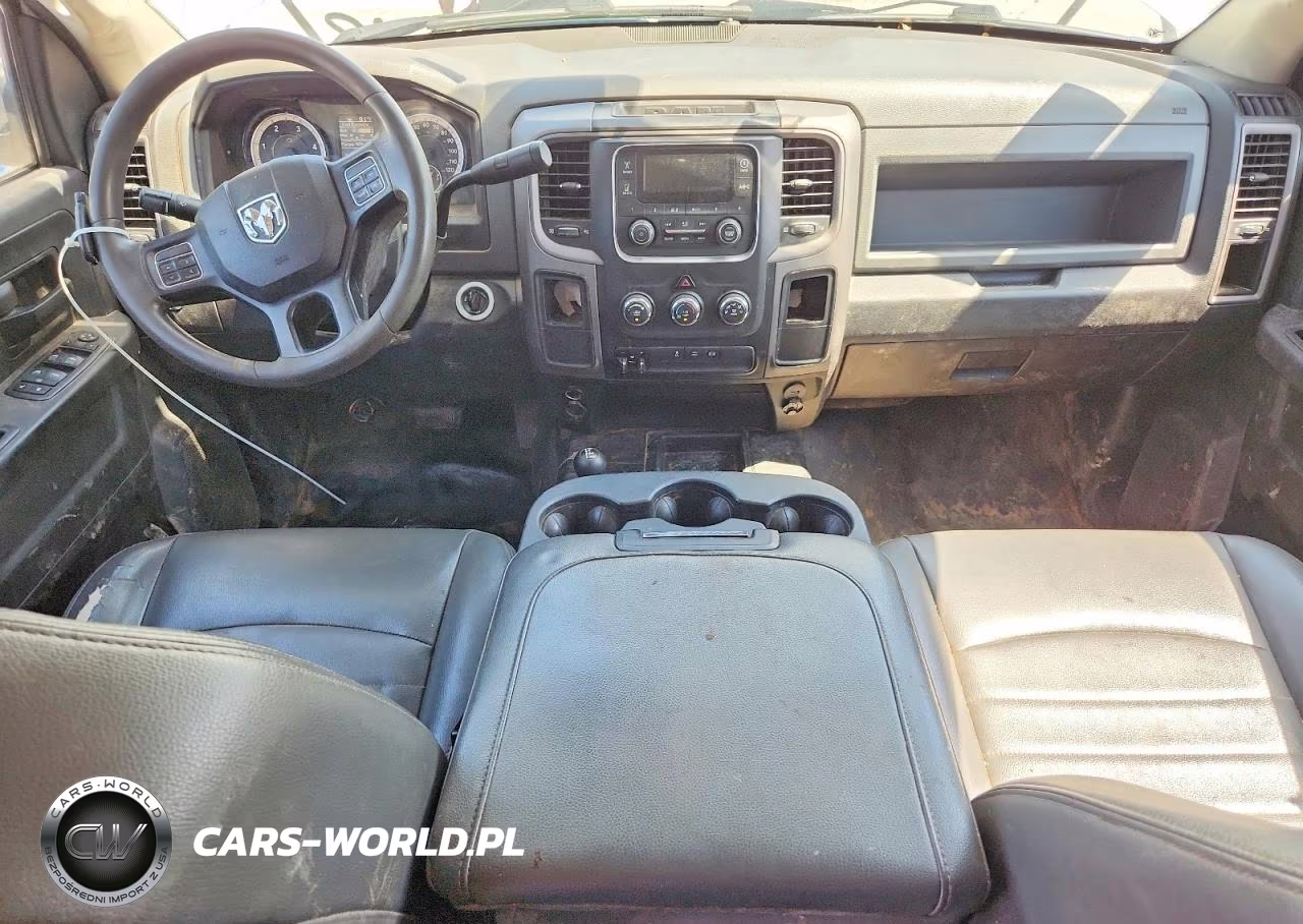 2018 Ram 2500 St VIN:3C6UR5CL7JG347324 - 8