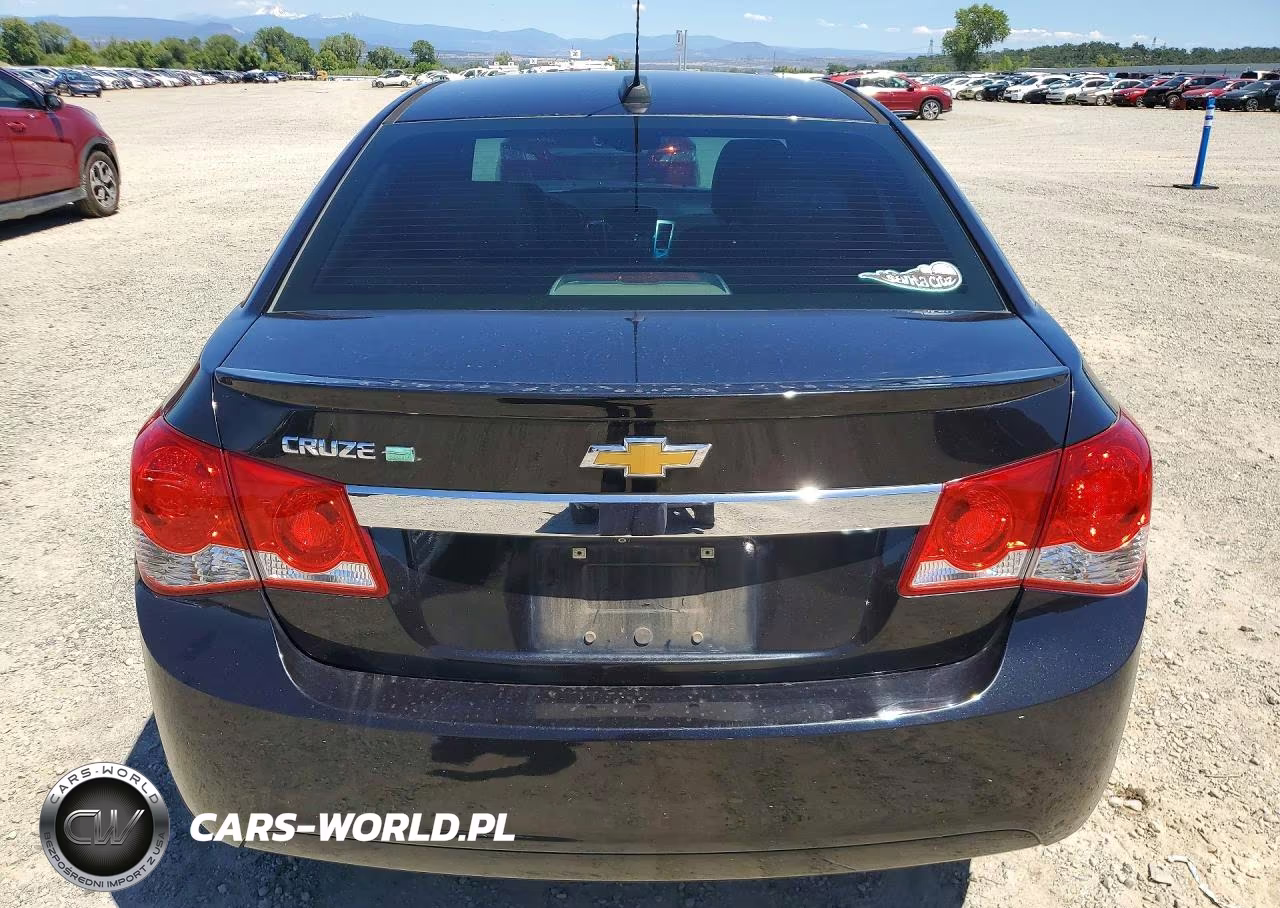 2015 Chevrolet Cruze VIN:1G1P75SZ8F7190884 - 6