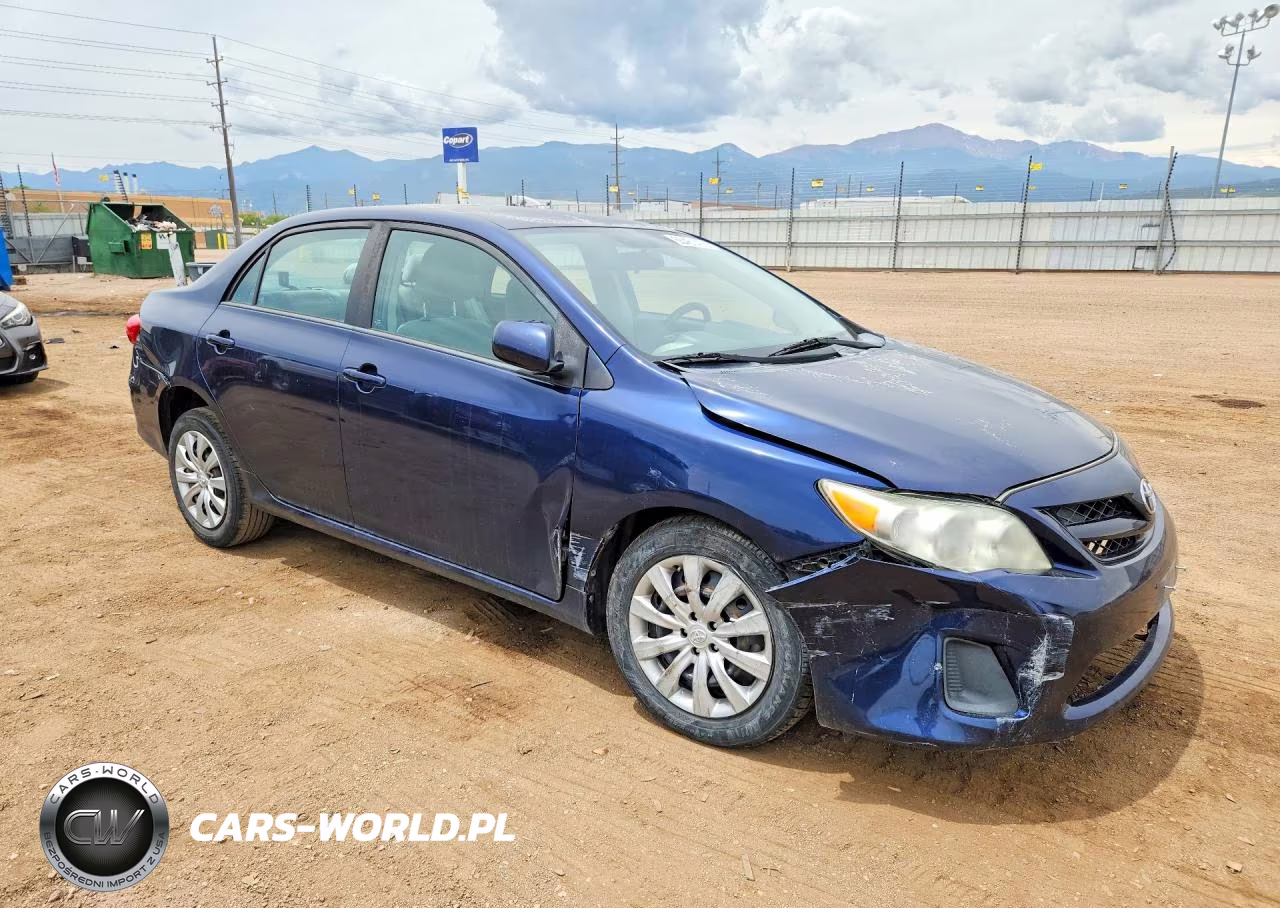 2012 Toyota Corolla Le VIN:5YFBU4EE4CP064352 - 4