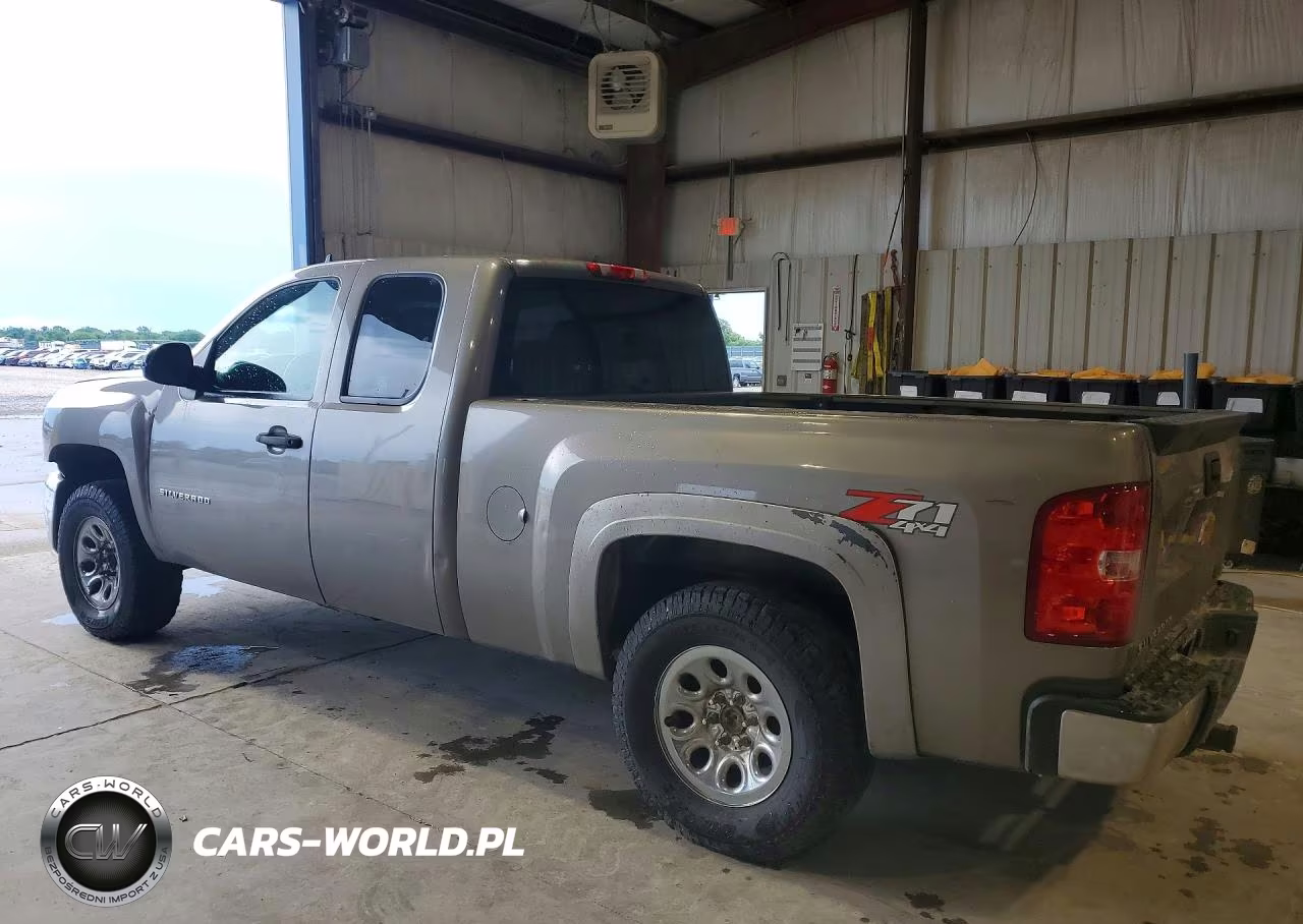 2013 Chevrolet Silverado K1500 Lt VIN:1GCRKSE75DZ390582 - 2