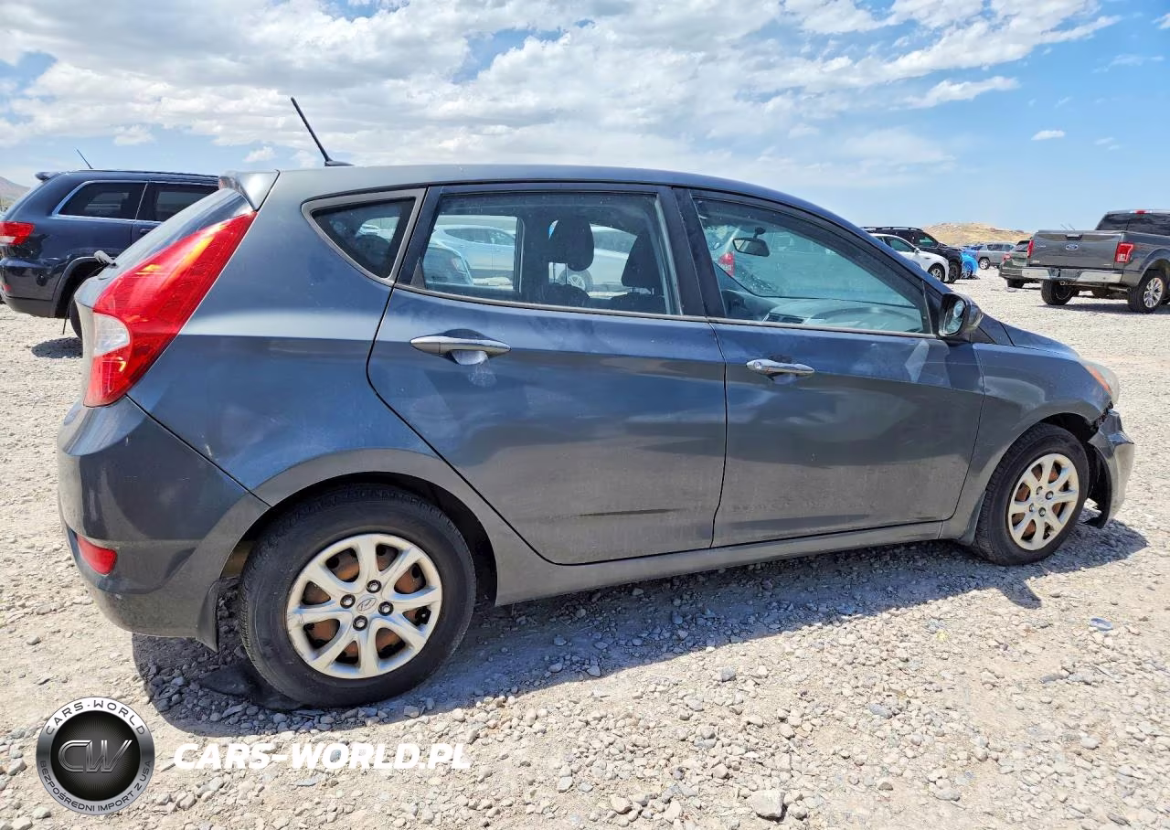 2012 Hyundai Accent Gls VIN:KMHCT5AEXCU056807 - 3