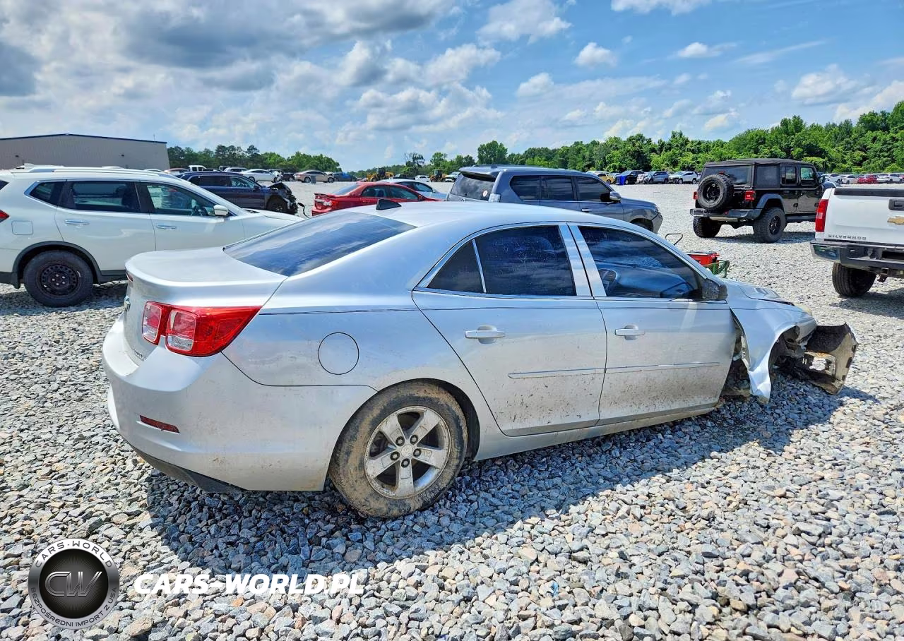 2014 Chevrolet Malibu Ls VIN:1G11A5SL6EU170006 - 3