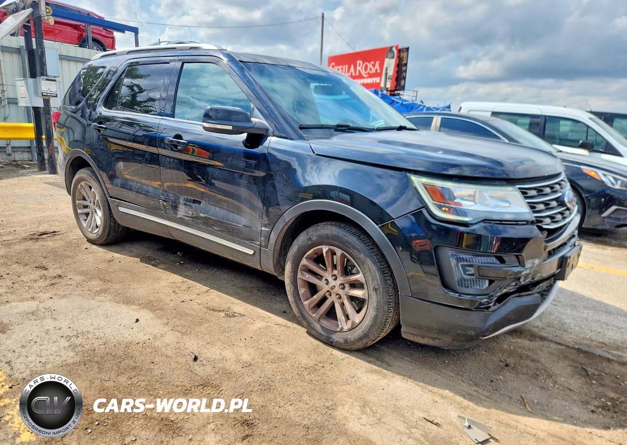 2016 Ford Explorer Xlt VIN:1FM5K7D84GGB42602 - 4