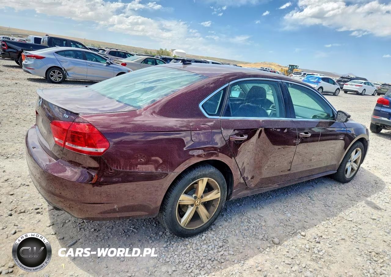 2013 Volkswagen Passat Se VIN:1VWBN7A38DC059195 - 3
