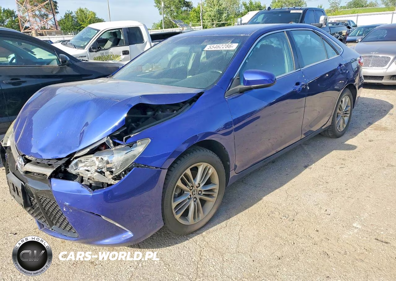 2016 Toyota Camry – zdjęcie 1 z 12