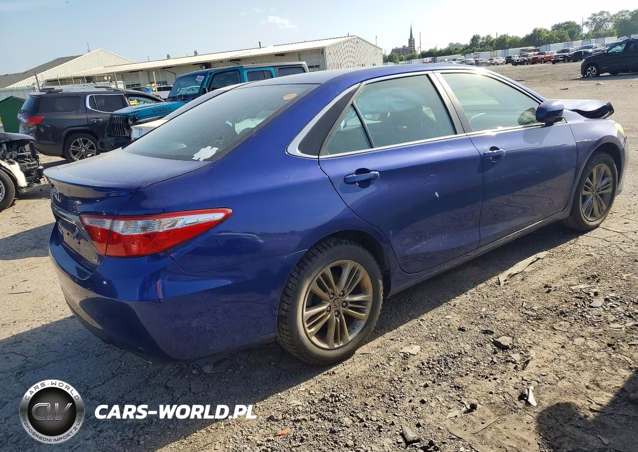 2016 Toyota Camry VIN:4T1BF1FK2GU555777 - 3