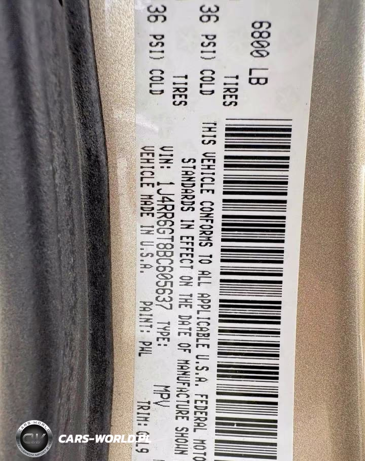2011 Jeep Grand Cherokee Overland VIN:1J4RR6GT8BC605637 - 10