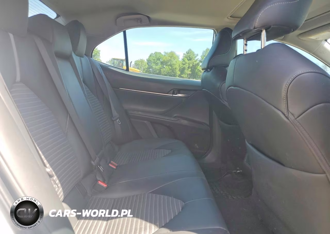 2019 Toyota Camry Se VIN:4T1B11HK6KU802660 - 10