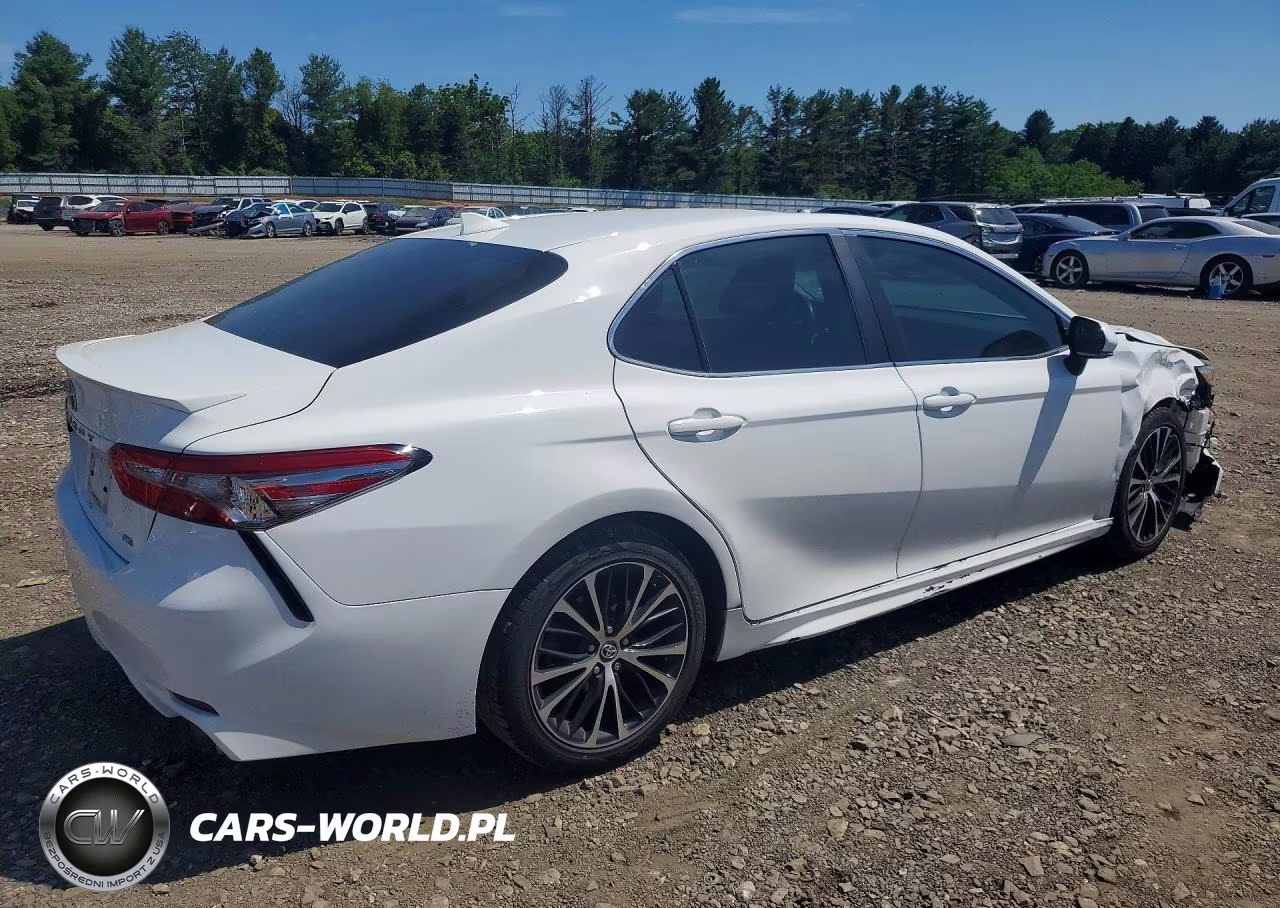 2019 Toyota Camry Se VIN:4T1B11HK6KU802660 - 3
