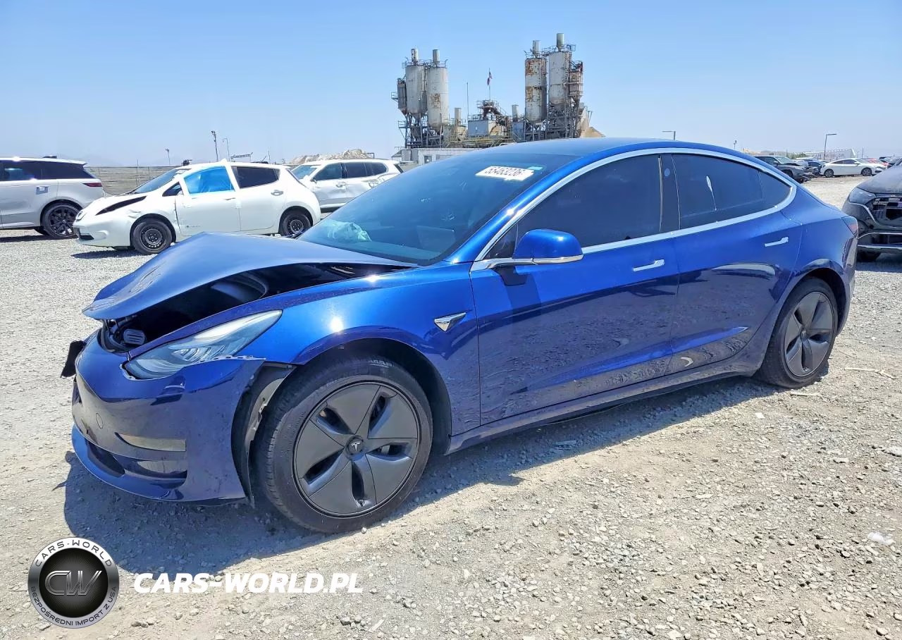 2020 Tesla Model 3 – zdjęcie 1 z 12