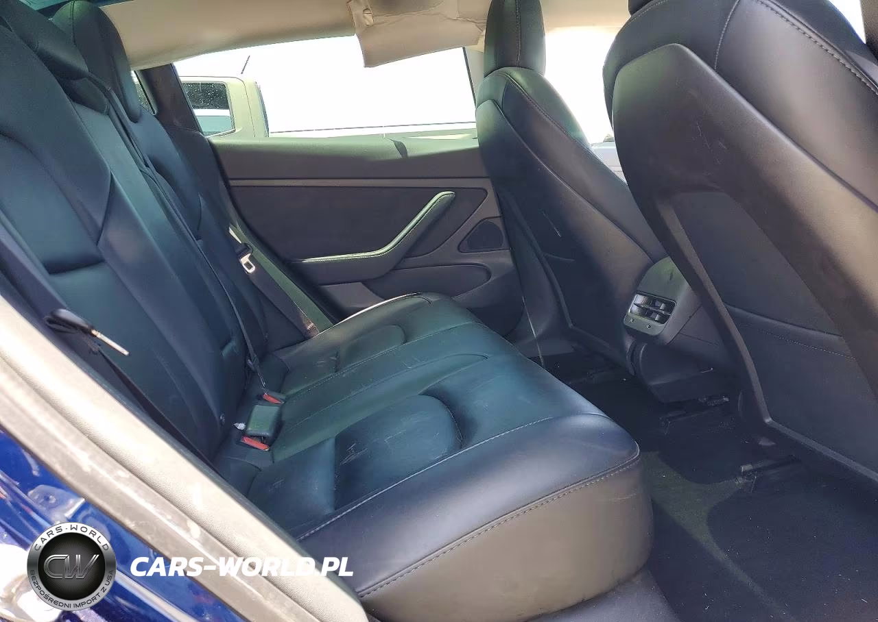 2020 Tesla Model 3 VIN:5YJ3E1EA8LF658368 - 10