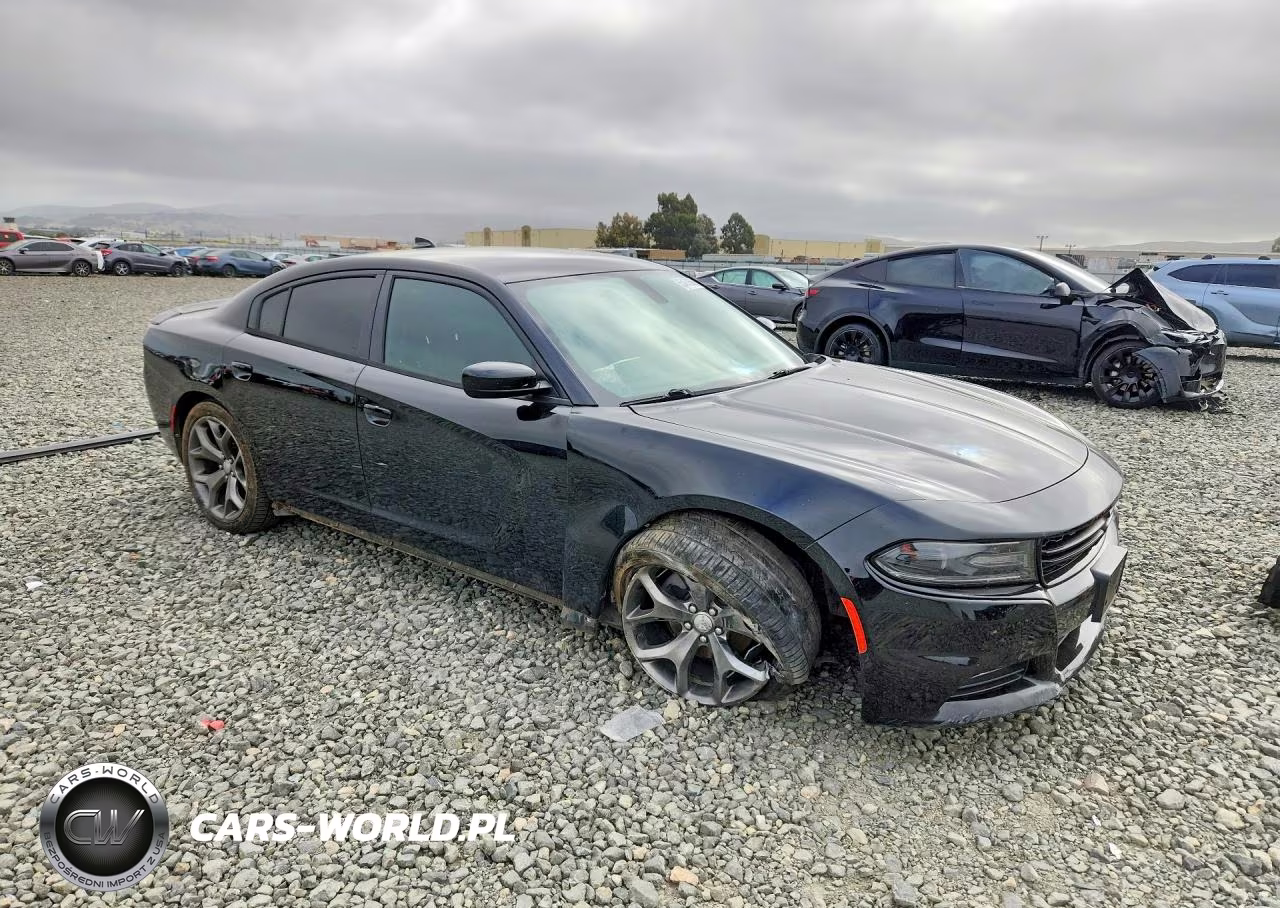 2016 Dodge Charger Sxt VIN:2C3CDXHG8GH166868 - 4