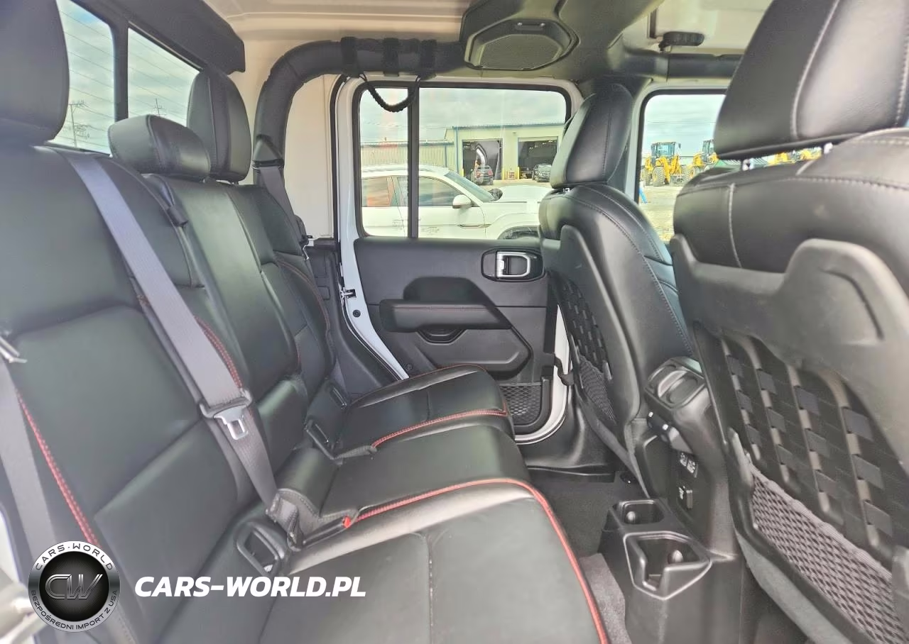 2020 Jeep Gladiator Rubicon VIN:1C6JJTBG4LL163435 - 11