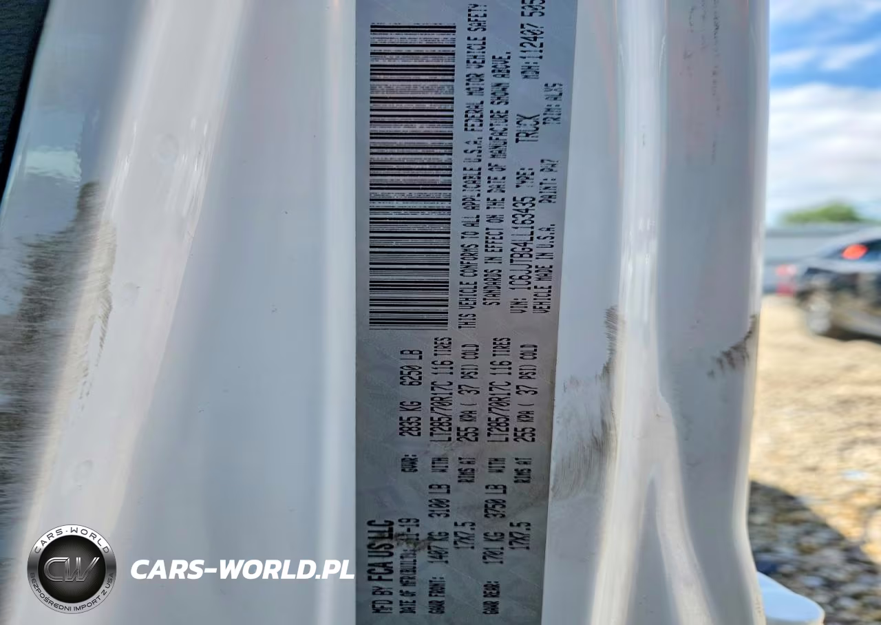 2020 Jeep Gladiator Rubicon VIN:1C6JJTBG4LL163435 - 13
