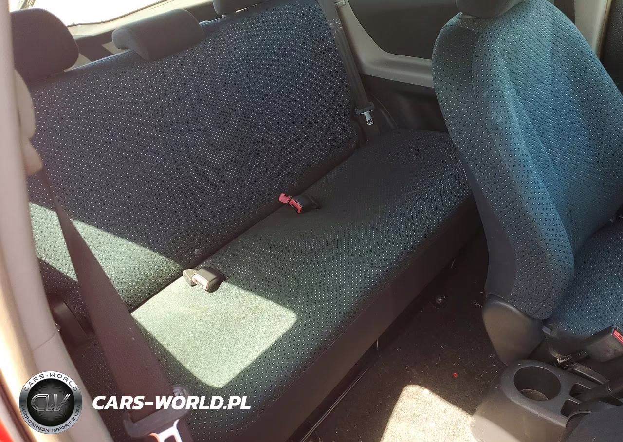 2007 Toyota Yaris Base VIN:JTDJT903475060693 - 10