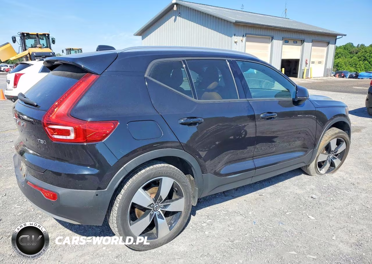 2019 Volvo Xc40 T5 Momentum VIN:YV4162UK5K2084685 - 3