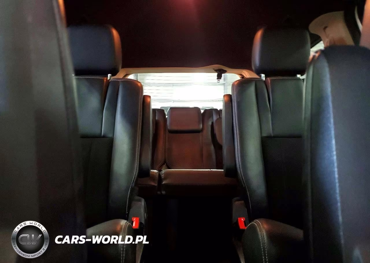 2019 Dodge Grand Caravan Sxt VIN:2C4RDGCG3KR787998 - 10