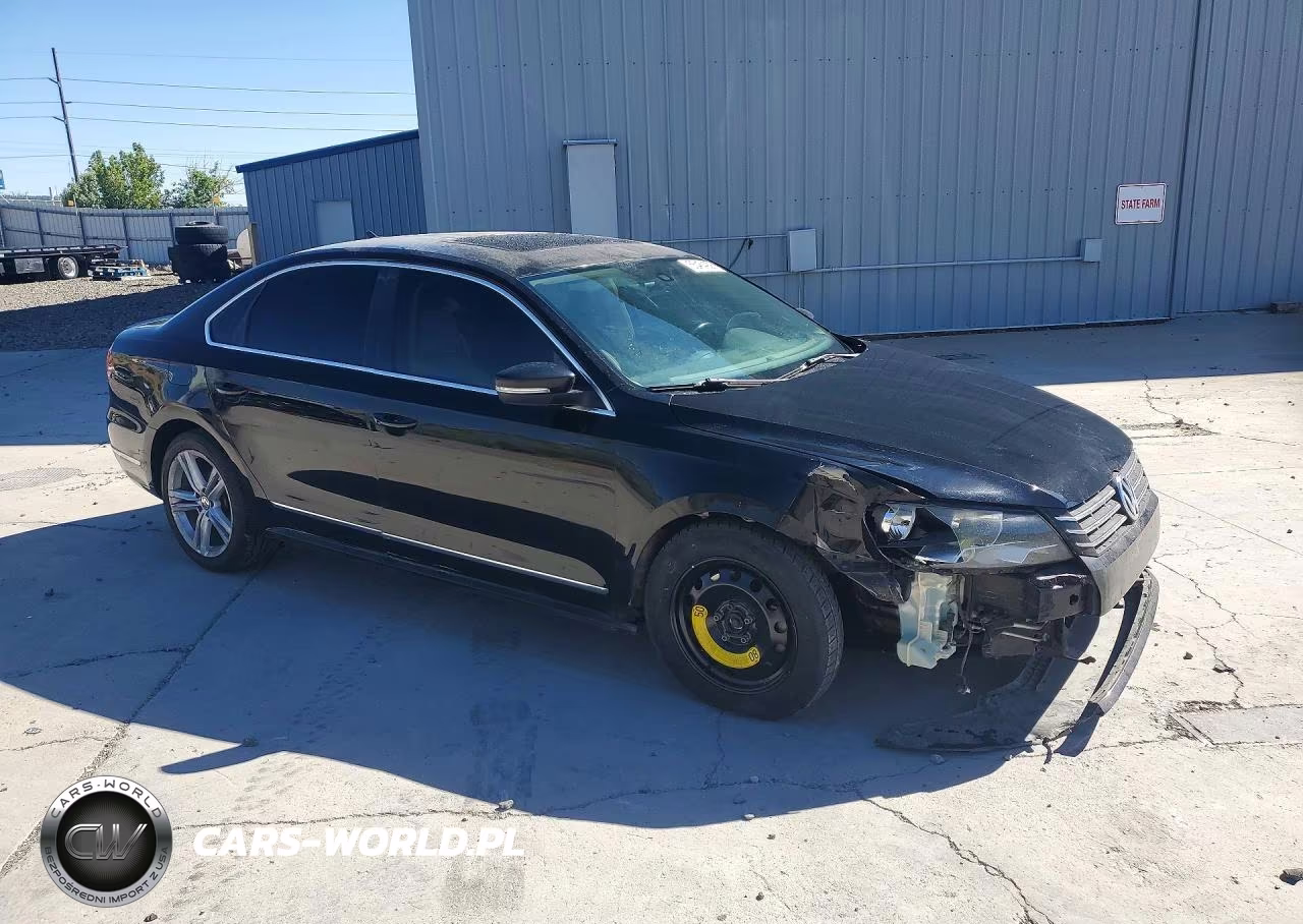 2014 Volkswagen Passat Sel VIN:1VWCN7A33EC005180 - 4