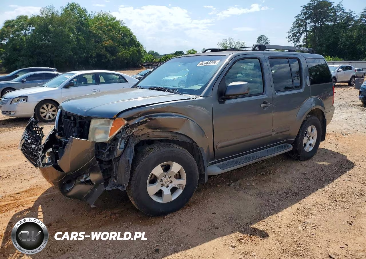 2005 Nissan Pathfinder Xe