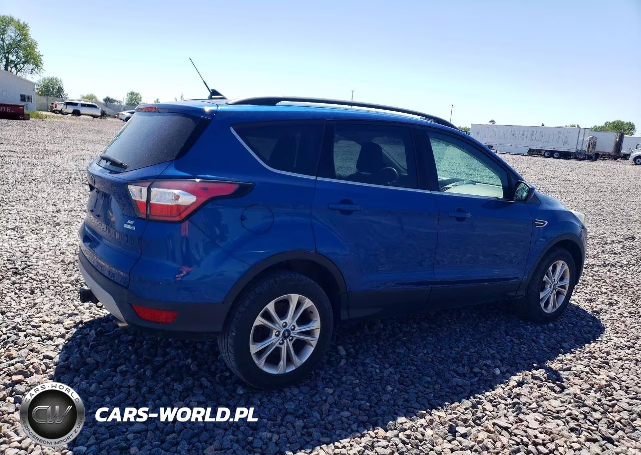 2018 Ford Escape Se VIN:1FMCU9GD7JUC00586 - 3