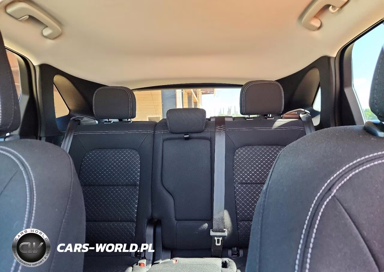 2023 Ford Escape Active VIN:1FMCU9GNXPUA75083 - 10