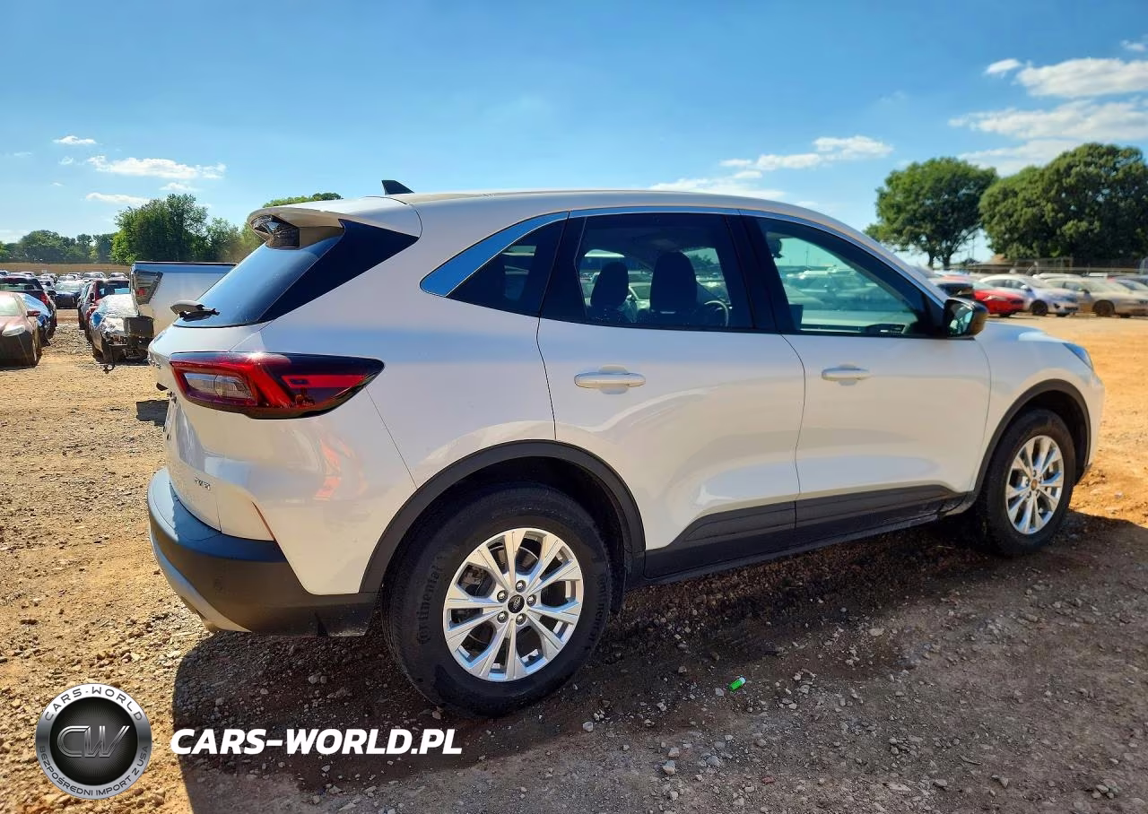 2023 Ford Escape Active VIN:1FMCU9GNXPUA75083 - 3