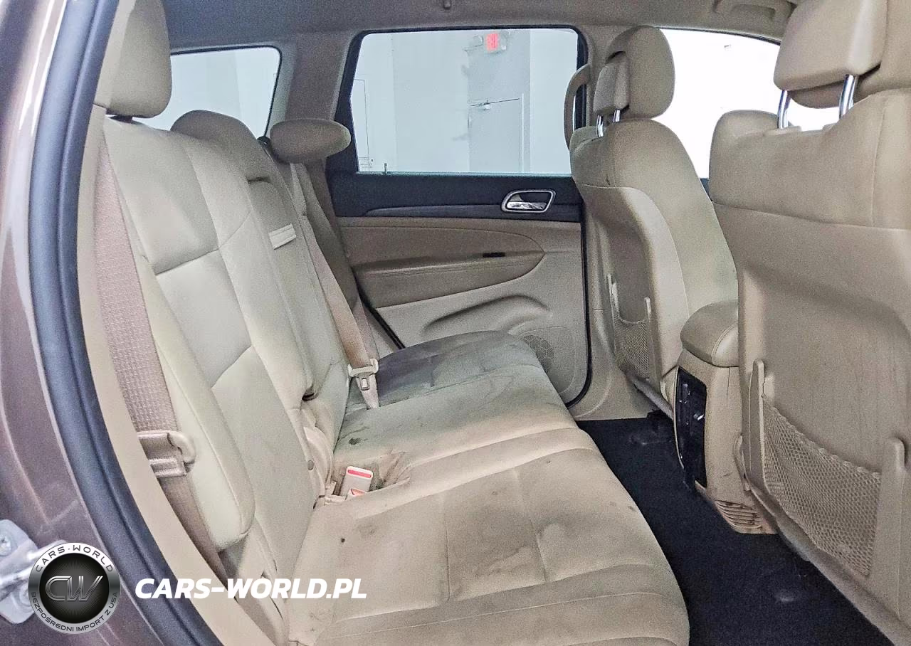 2019 Jeep Grand Cherokee Laredo VIN:1C4RJFAG6KC735800 - 11