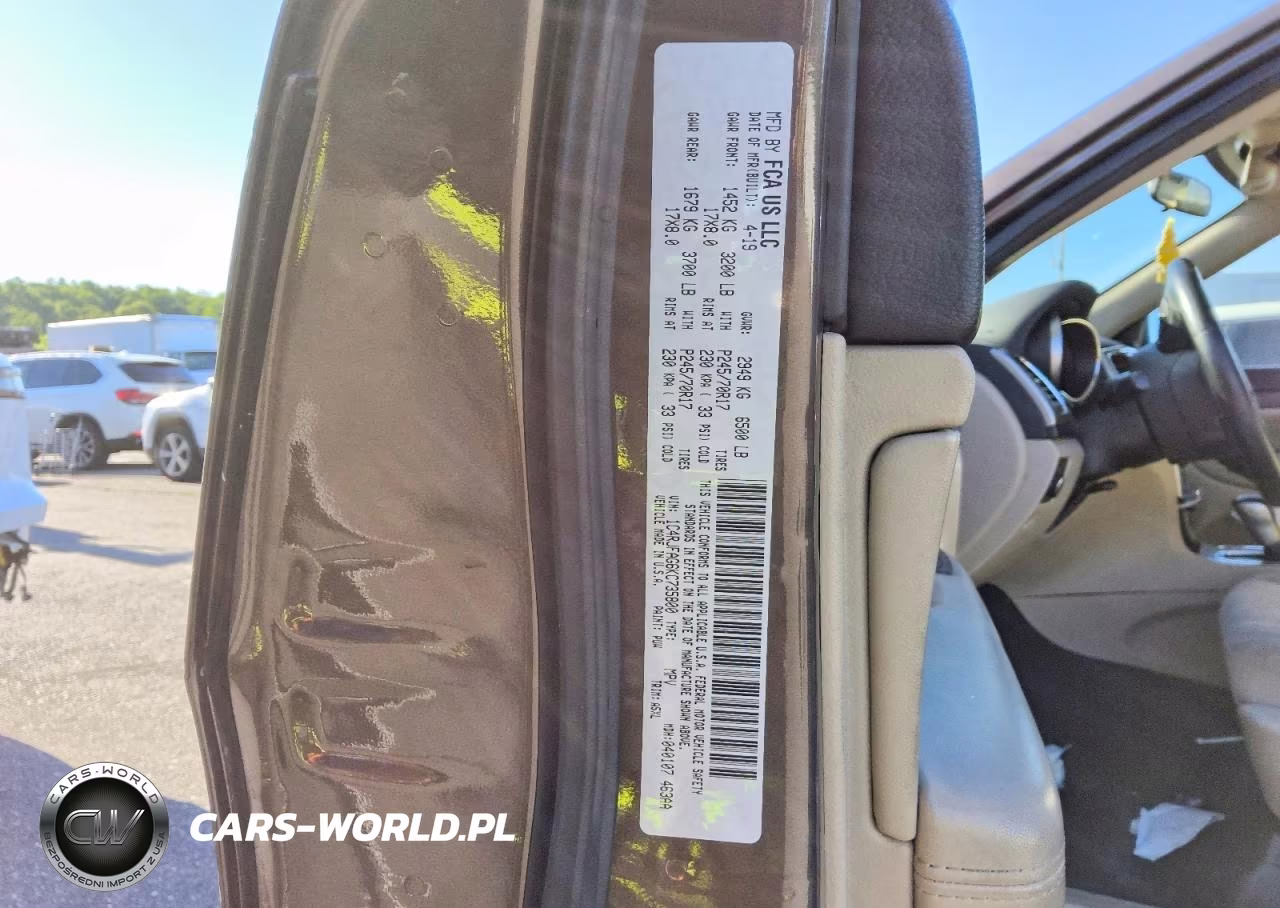2019 Jeep Grand Cherokee Laredo VIN:1C4RJFAG6KC735800 - 13