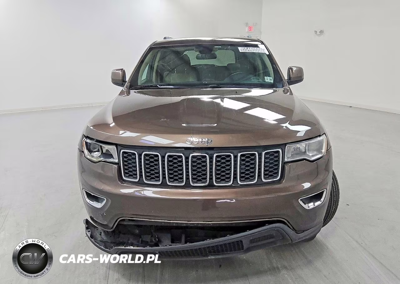 2019 Jeep Grand Cherokee Laredo VIN:1C4RJFAG6KC735800 - 5