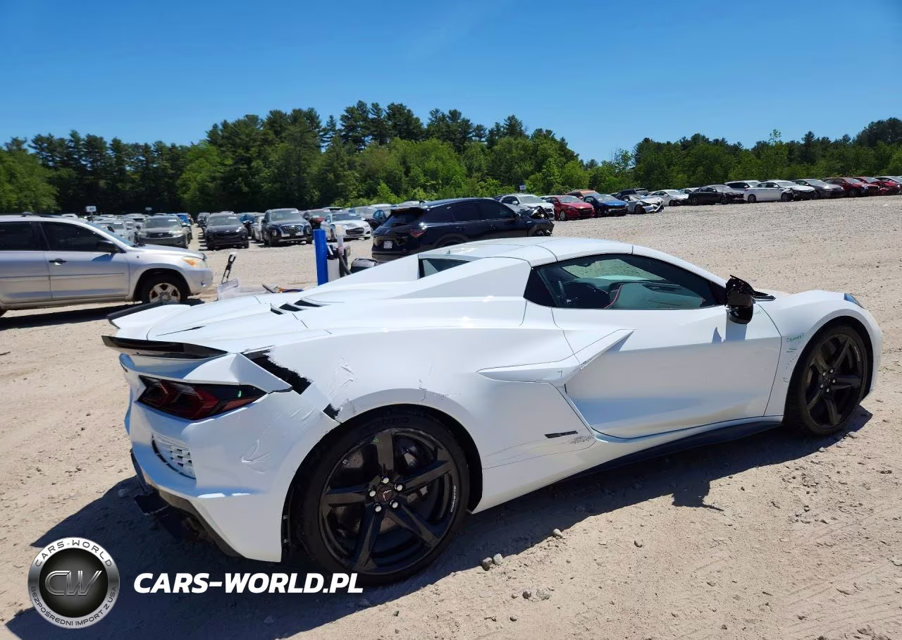 2024 Chevrolet Corvette E-Ray 2Lz VIN:1G1YL3D44R5500390 - 3