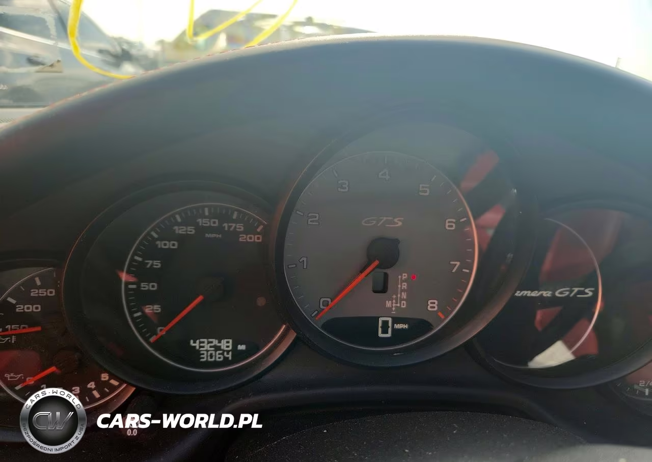 2016 Porsche Panamera Gts VIN:WP0AF2A7XGL080992 - 9