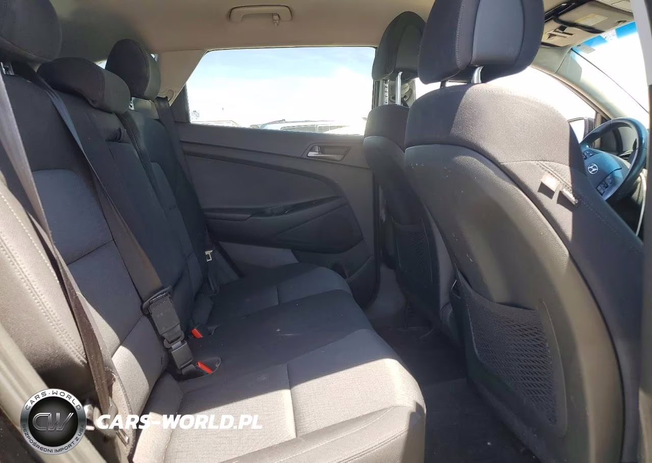 2017 Hyundai Tucson Sport VIN:KM8J33A2XHU483834 - 11