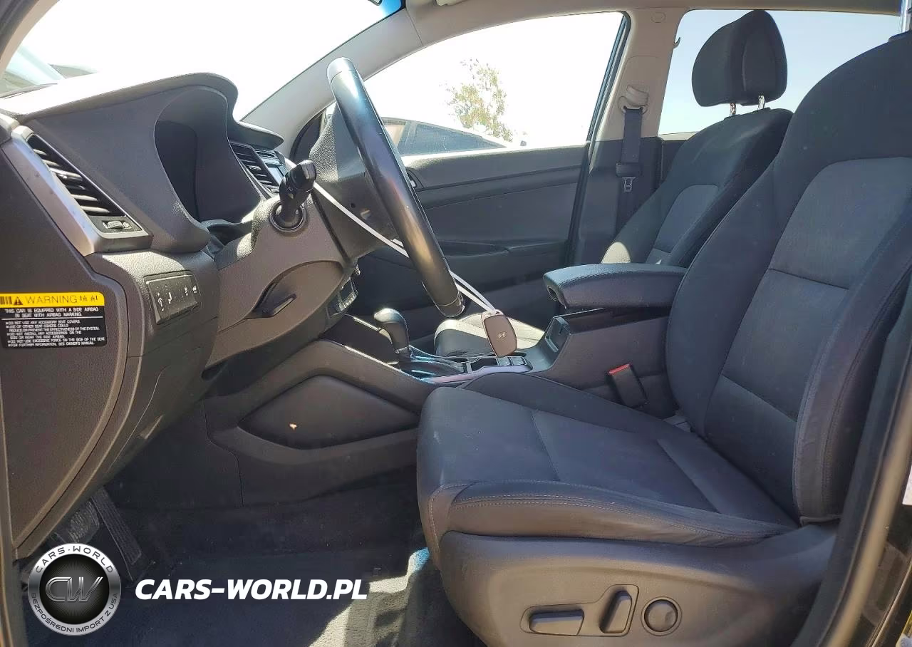 2017 Hyundai Tucson Sport VIN:KM8J33A2XHU483834 - 7