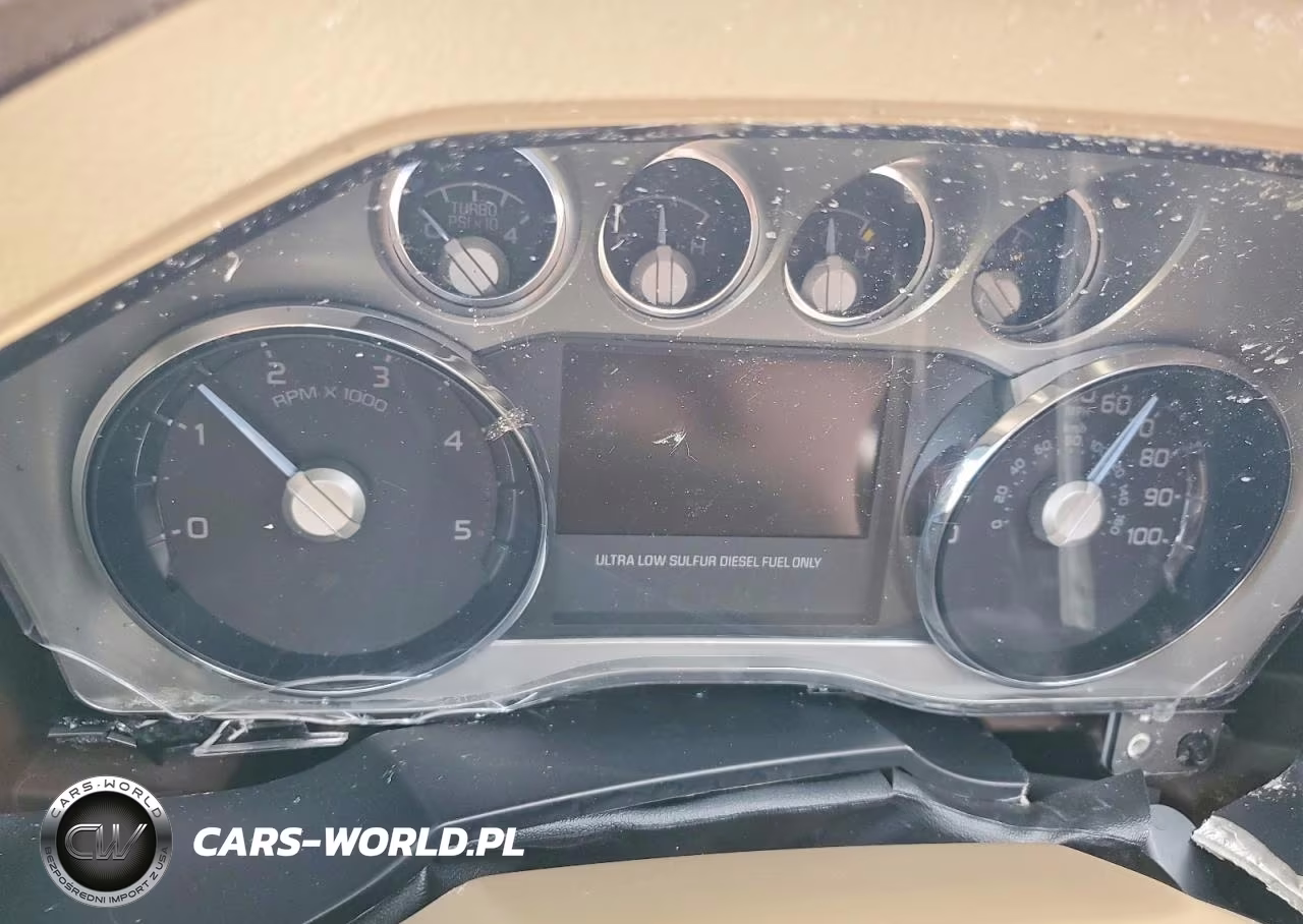 2014 Ford F250 Super Duty VIN:1FT7W2BTXEEA47031 - 9