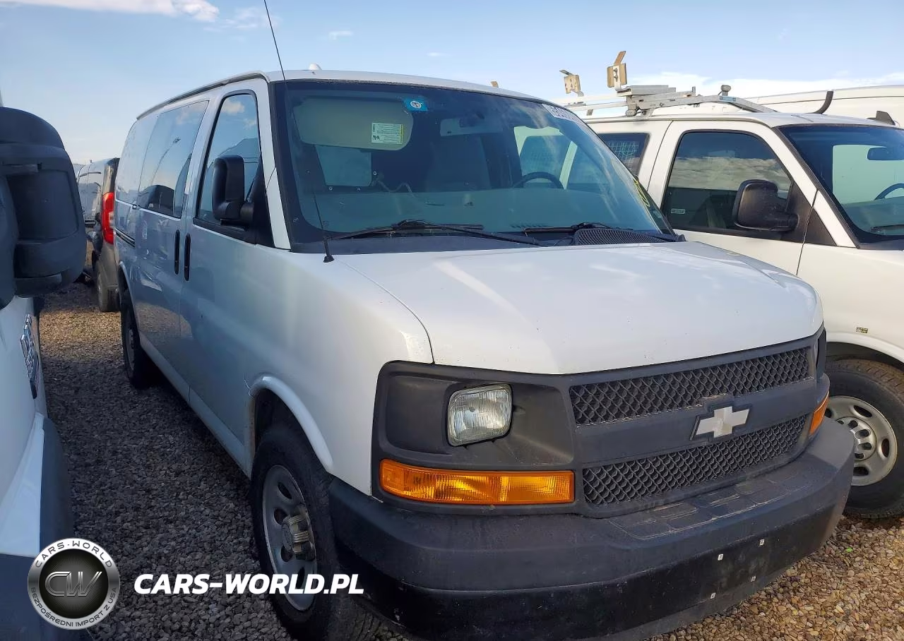 2014 Chevrolet Express G1500 VIN:1GCSGAFX6E1155698 - 4